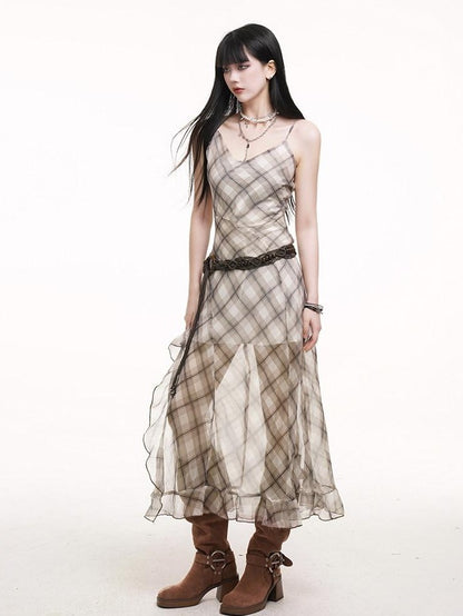 LADYGHOST Ethereal Plaid Spaghetti Strap Cami Women&