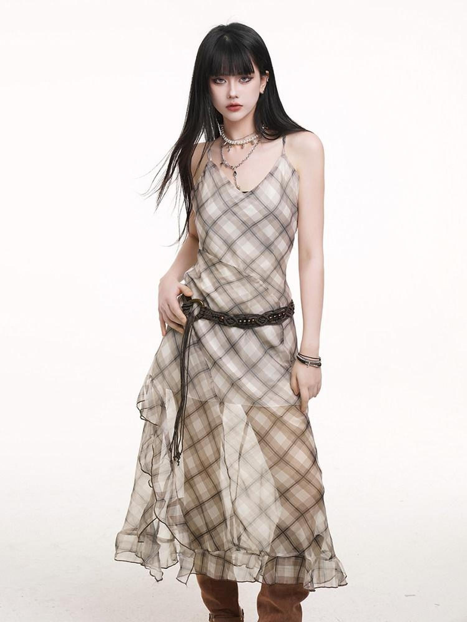 LADYGHOST Ethereal Plaid Spaghetti Strap Cami Women&