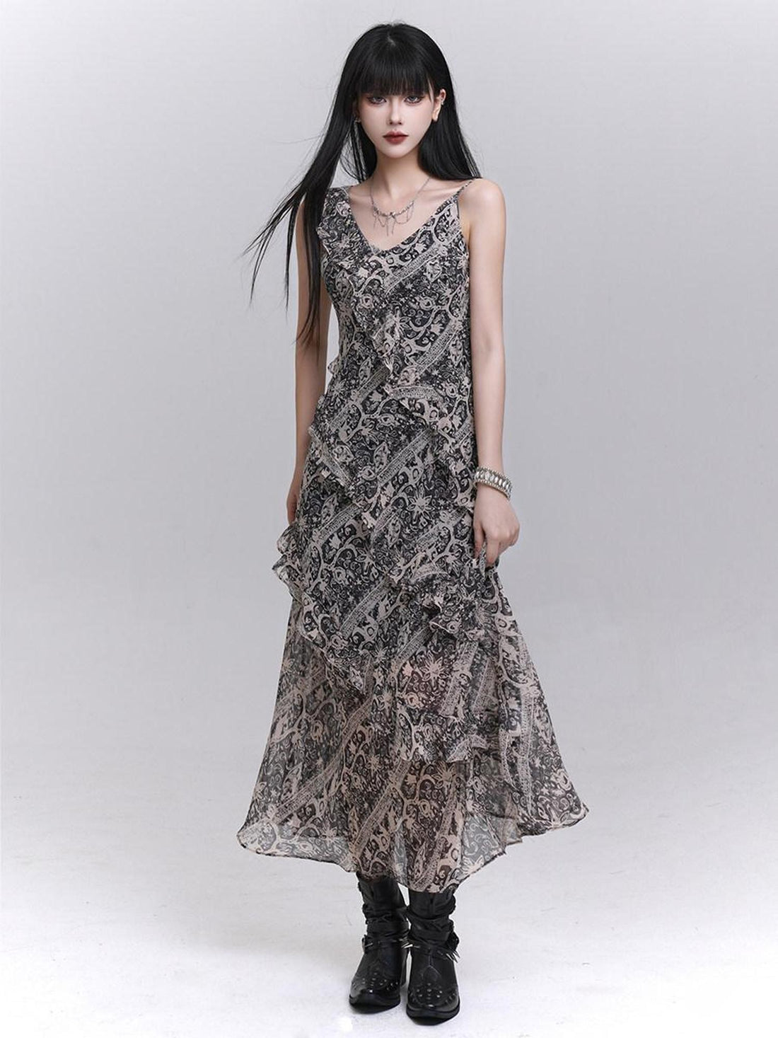 LADYGHOST Ethereal V-neck Spaghetti Strap Cinched Waist Women&