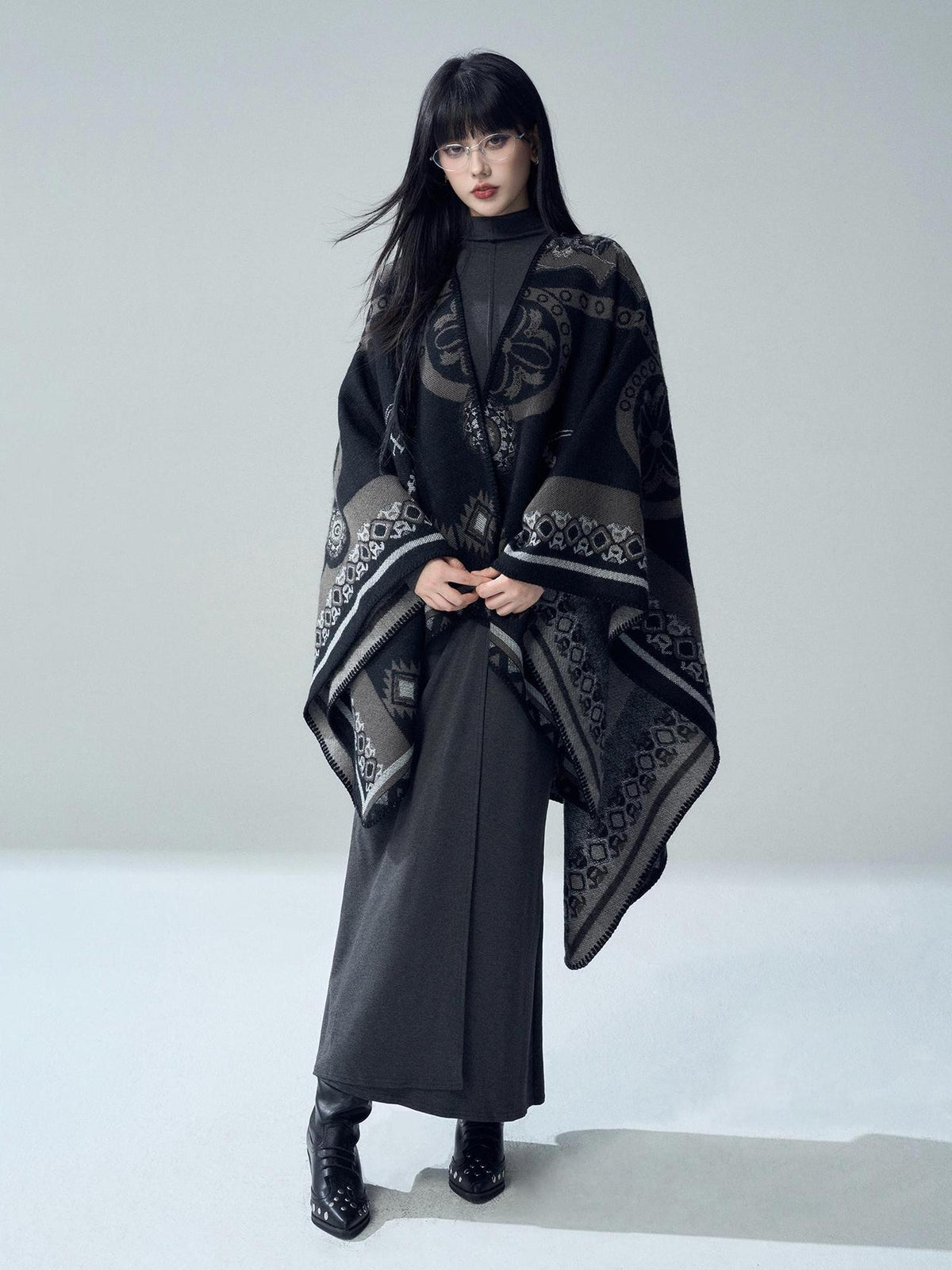 LADYGHOST Ethnic Geometric Embroidered Shawl Women&
