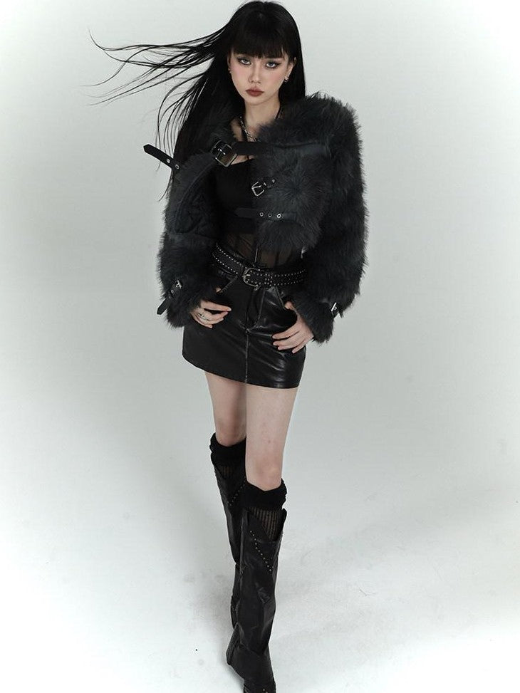 LADYGHOST Ghost Girl Cropped Faux Fox Plush Women&