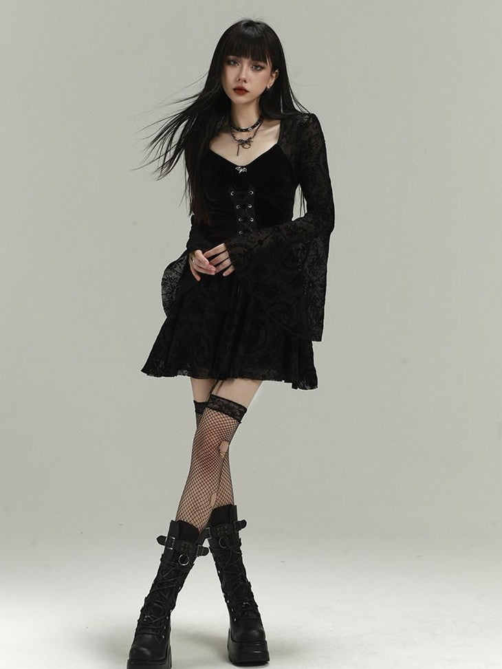 LADYGHOST Ghost Girl Gothic Bell Sleeve Women&