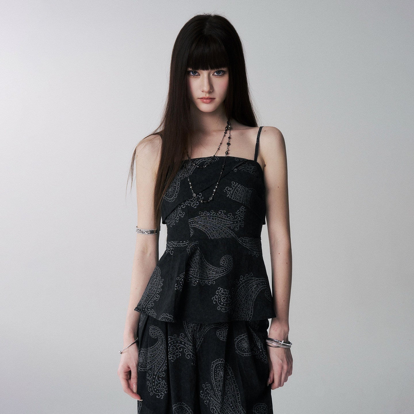 LADYGHOST_Ghost_Girl_Graphic_Korean_Chic_Women&