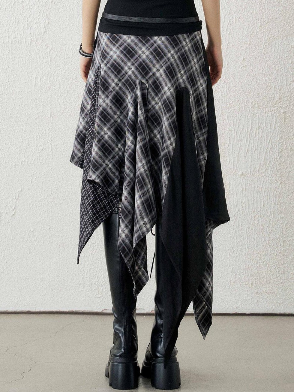 LADYGHOST Ghost Girl Irregular Hem Black White Checkered Women&