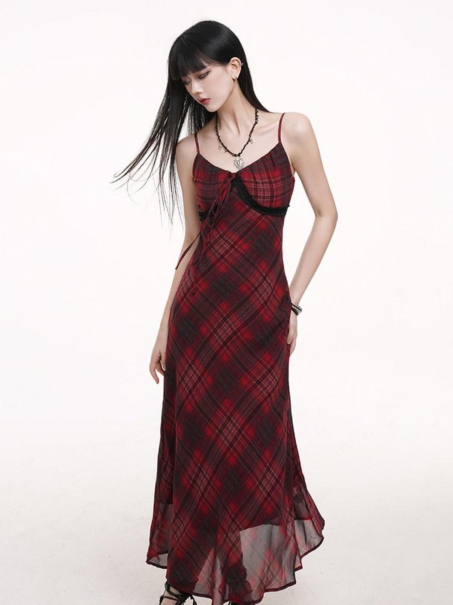 LADYGHOST Ghost Girl Red Plaid Spaghetti Strap Long Women&