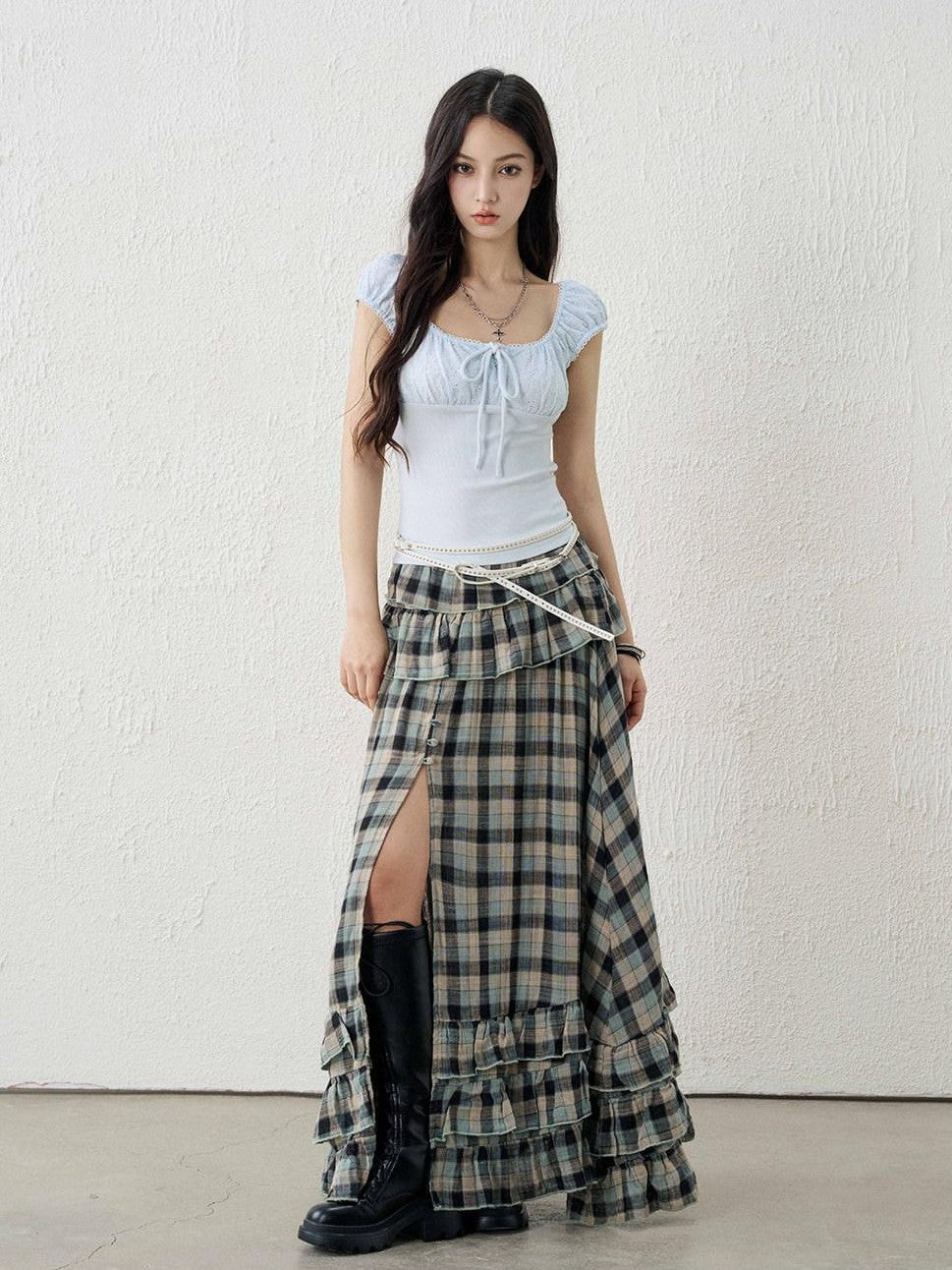 LADYGHOST Ghost Girl Square Neck Collarbone Crop Women&