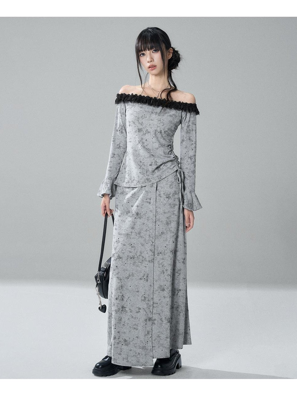 LADYGHOST Ghost Off Shoulder Flared Sleeve Slim Fit Women&