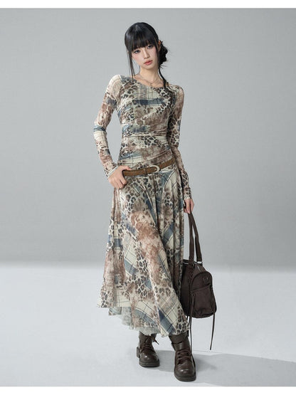 LADYGHOST Ghost Print Long Sleeve Slim Waist Women&