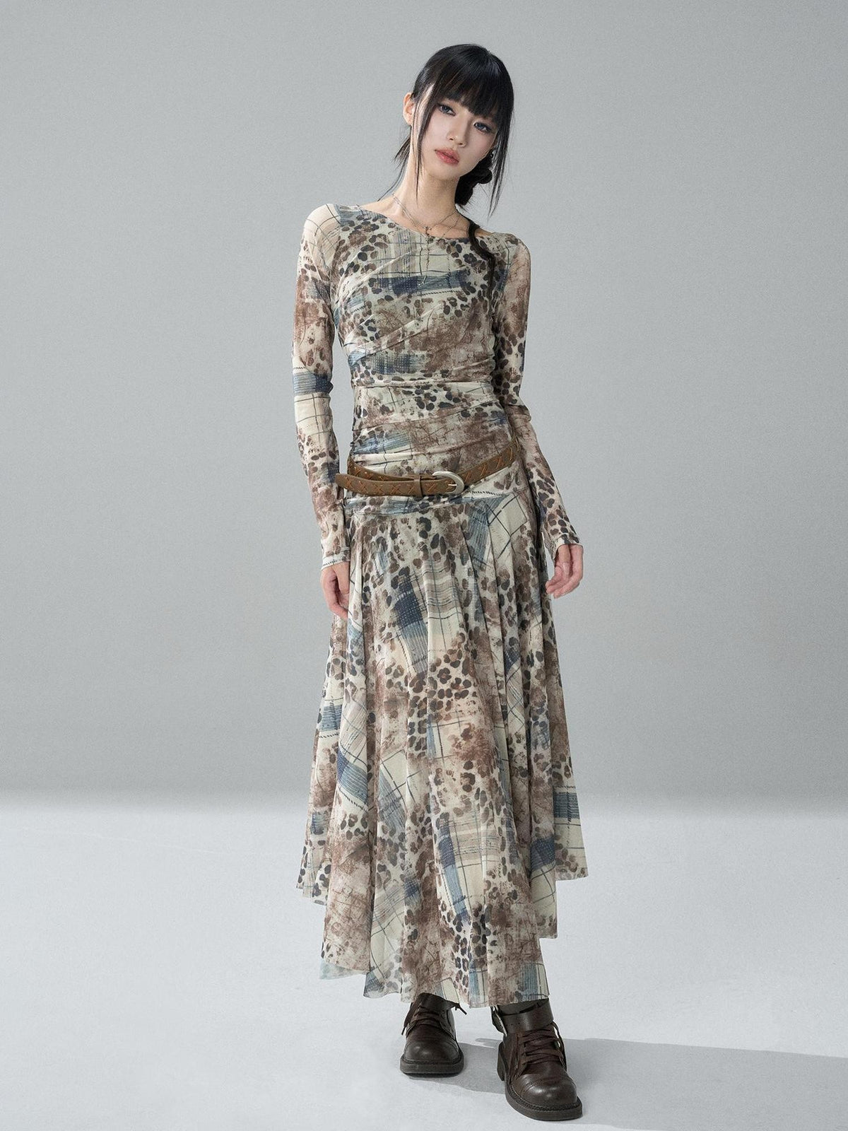 LADYGHOST Ghost Print Long Sleeve Slim Waist Women&