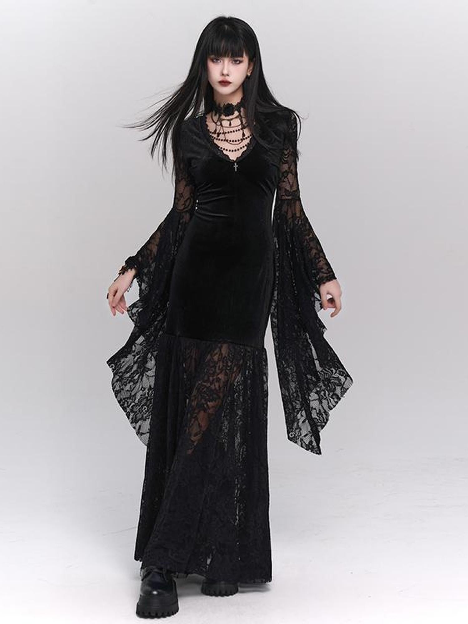 LADYGHOST Ghostly Girl Gothic Rose Floral Dark Subculture Women&