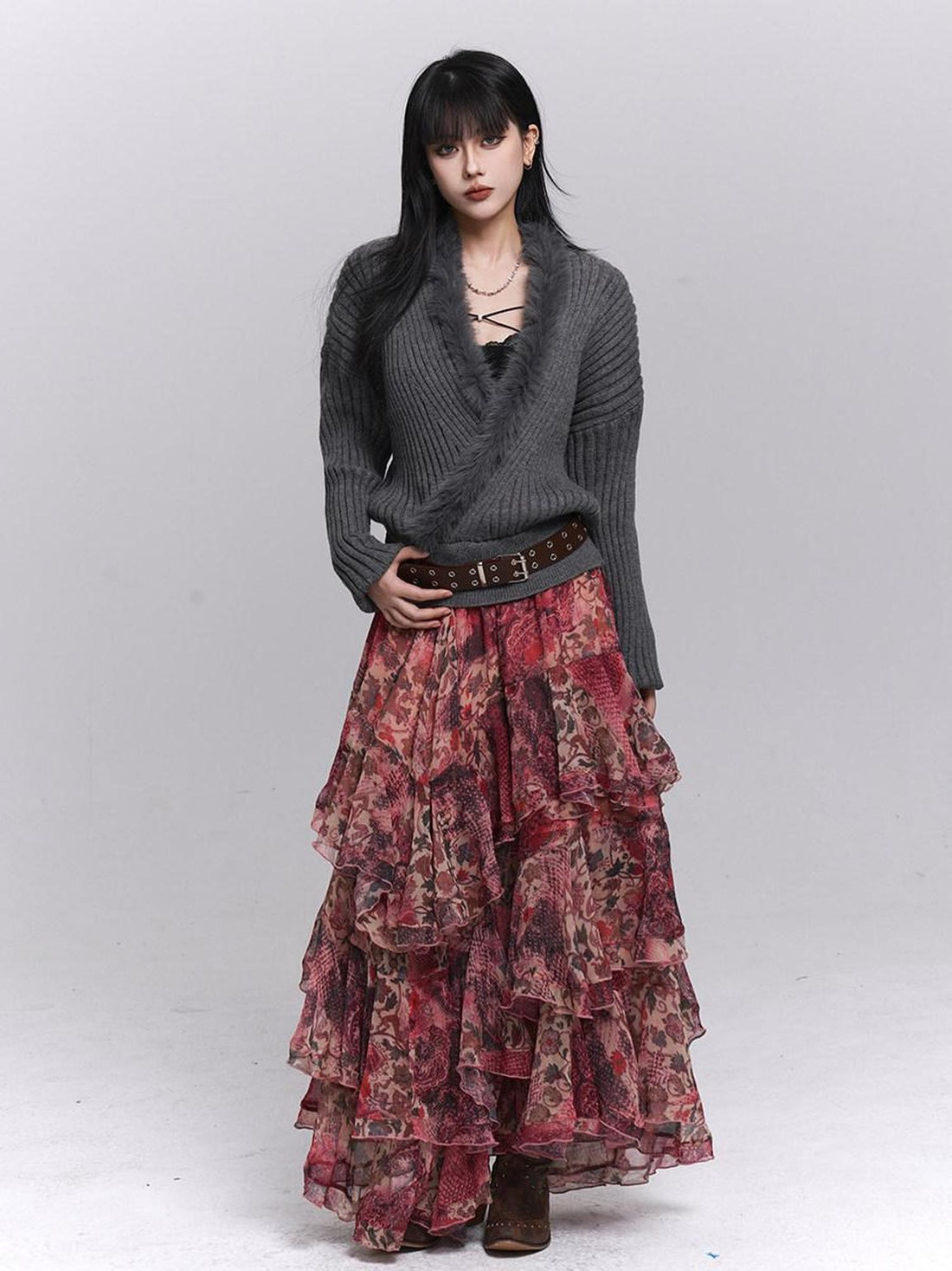 LADYGHOST Ghostly Girl Soft Gray V-neck Slouchy Korean Style Women&
