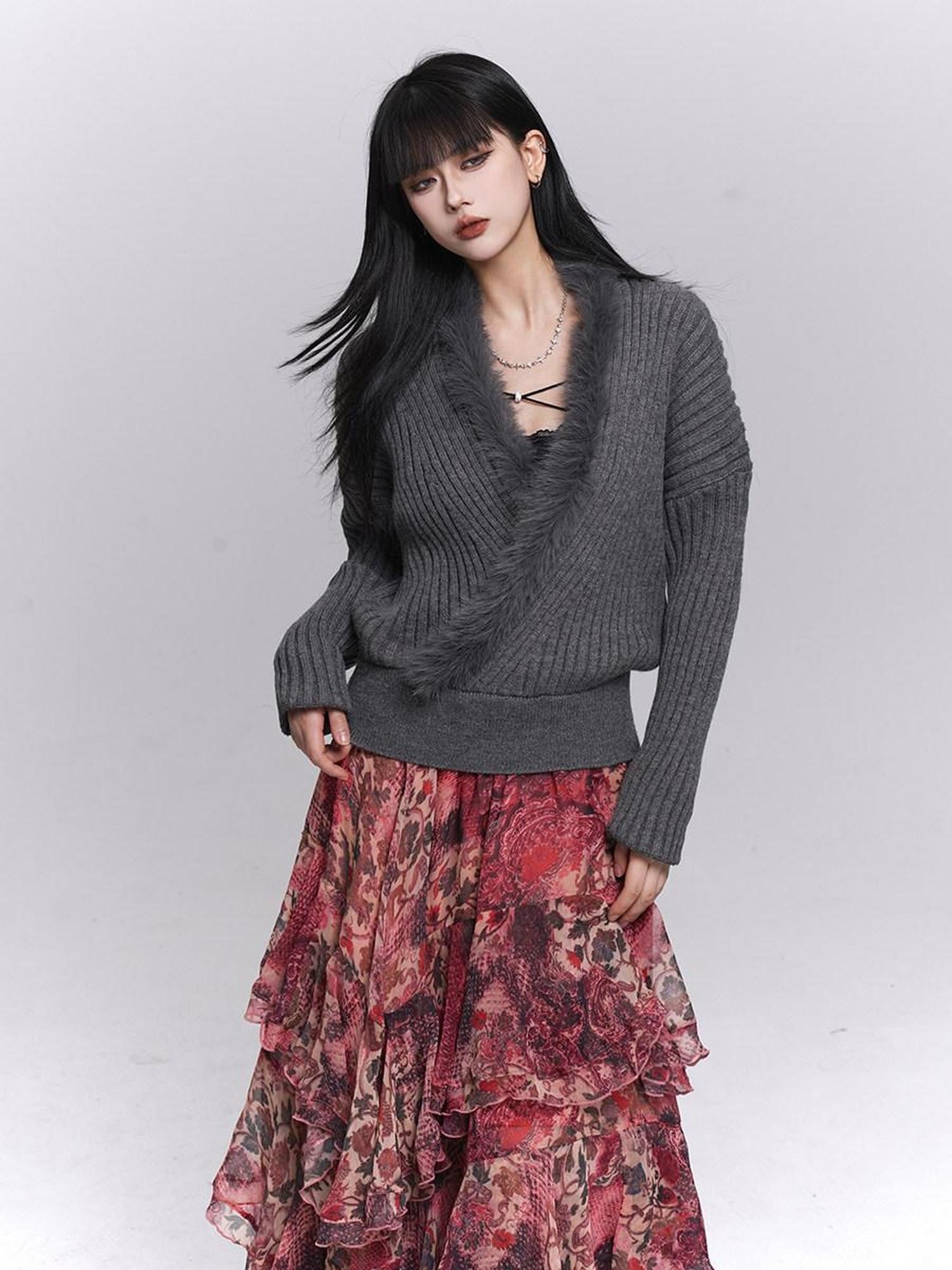 LADYGHOST Ghostly Girl Soft Gray V-neck Slouchy Korean Style Women&