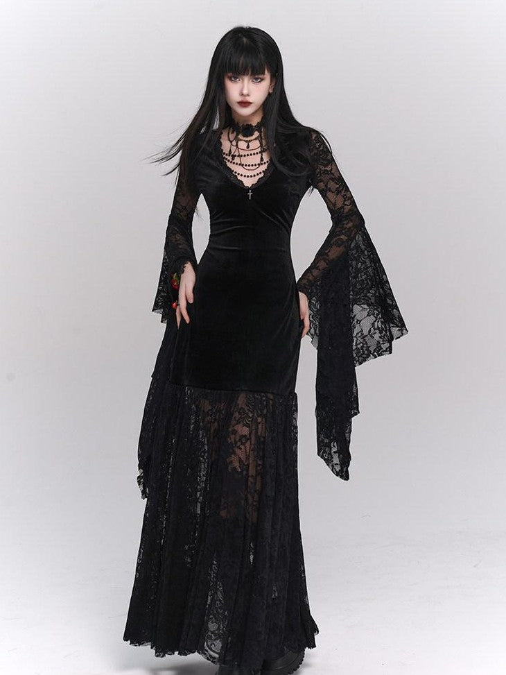 LADYGHOST Ghostly Gothic Lace Figure Flattering Women&