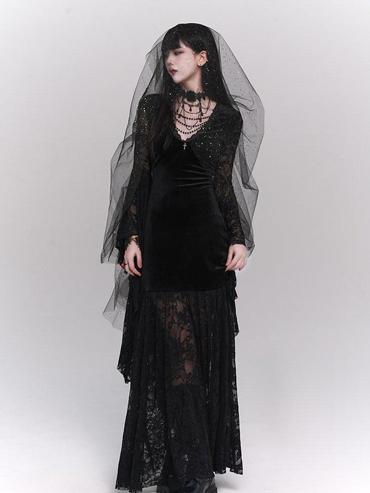 LADYGHOST Ghostly Gothic Lace Figure Flattering Women&