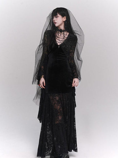 LADYGHOST Ghostly Gothic Lace Figure Flattering Women&