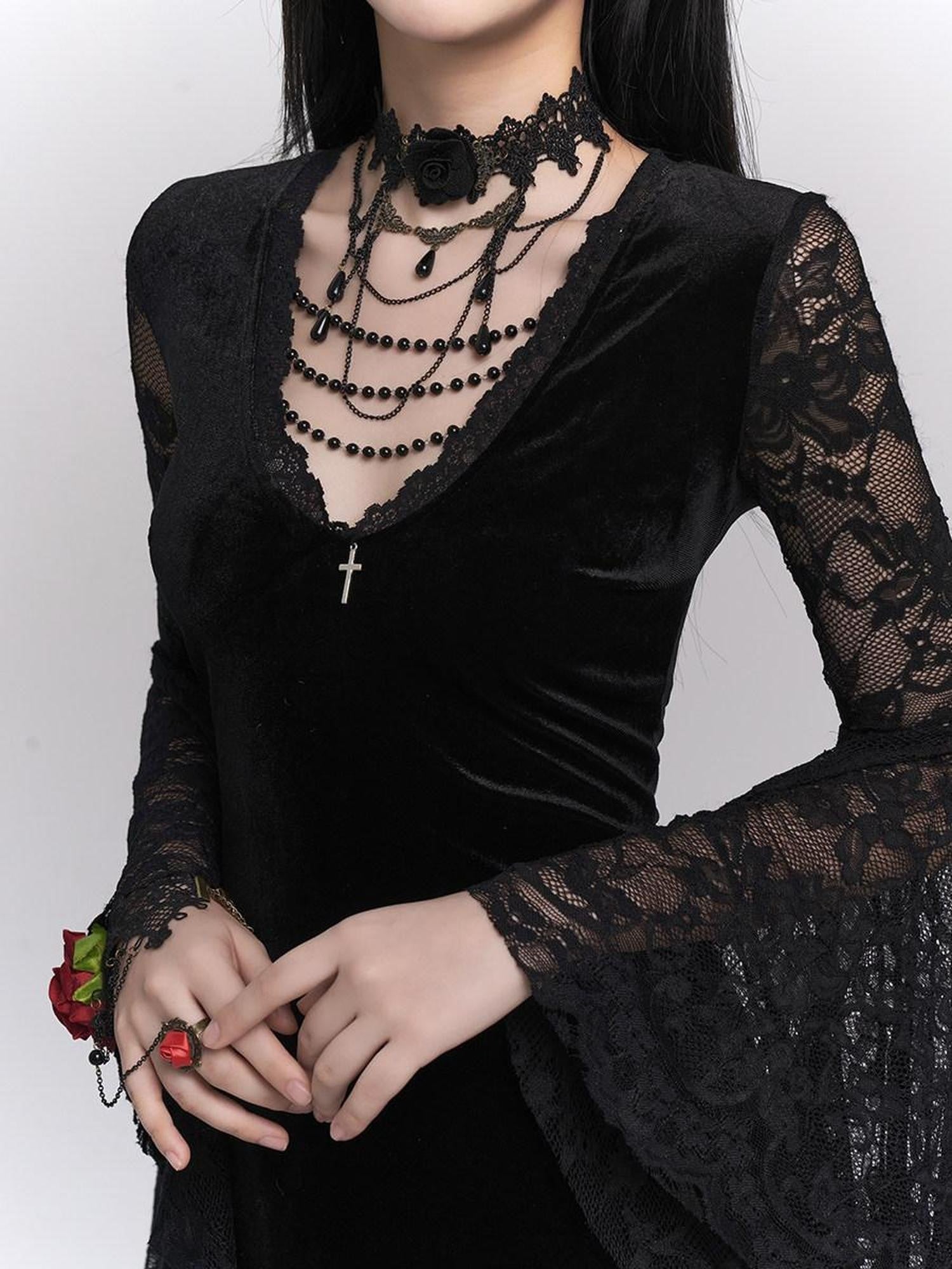 LADYGHOST Ghostly Gothic Lace Figure Flattering Women&