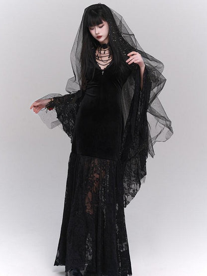 LADYGHOST Ghostly Gothic Lace Figure Flattering Women&