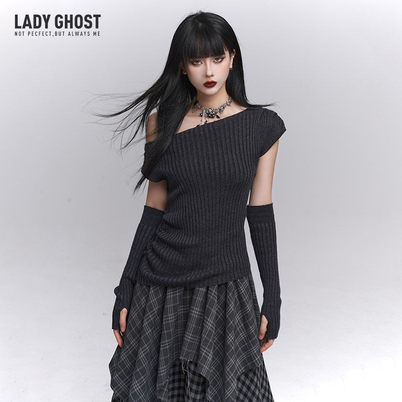 LADYGHOST_Ghostly_Gray_Asymmetric_Shoulder_Women&