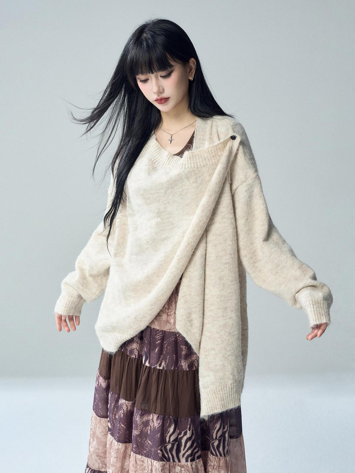 LADYGHOST Oversized Ribbed Knit Button Women&