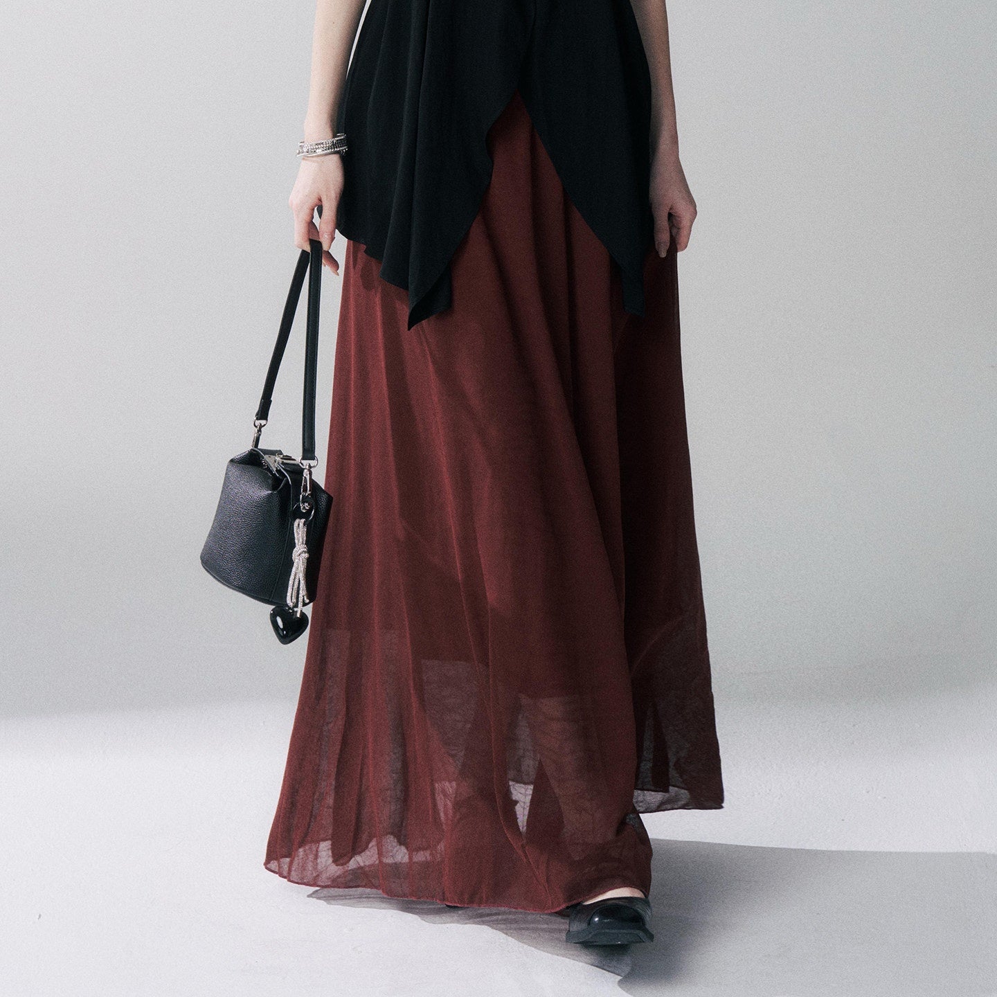 LADYGHOST_Red_Ghostly_Girl_Unique_Design_Women&