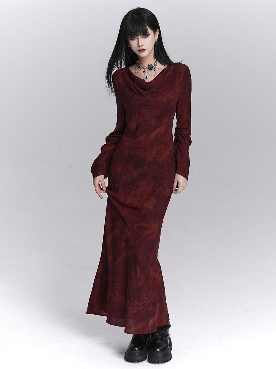 LADYGHOST Red Long Sleeve Ghost Girl Print Women&