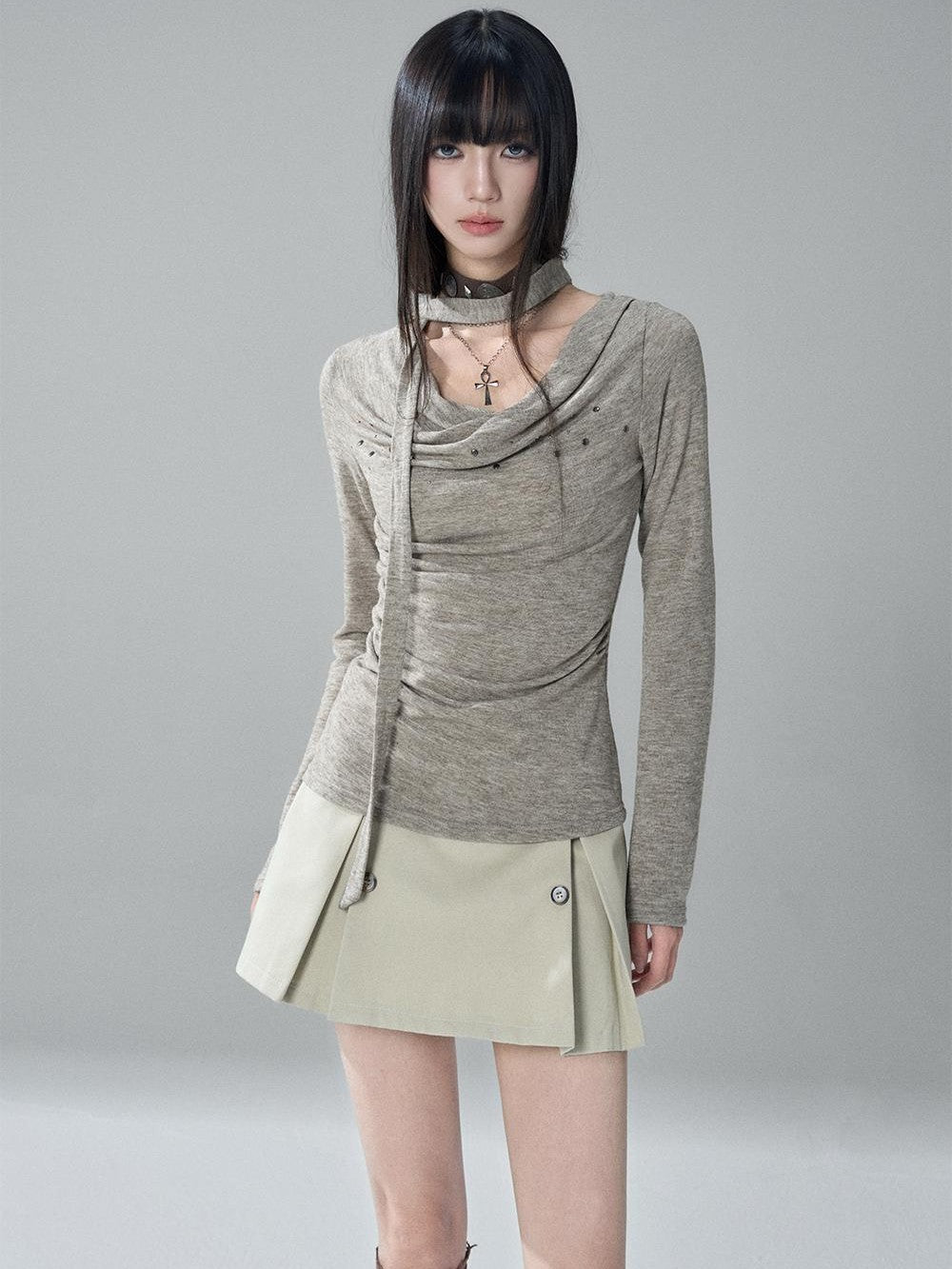 LADYGHOST Ruched Draped Neck Solid Slim Fit Women&