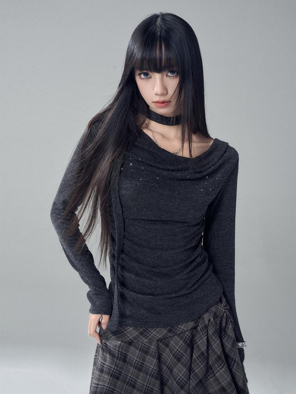 LADYGHOST Ruched Draped Neck Solid Slim Fit Women&