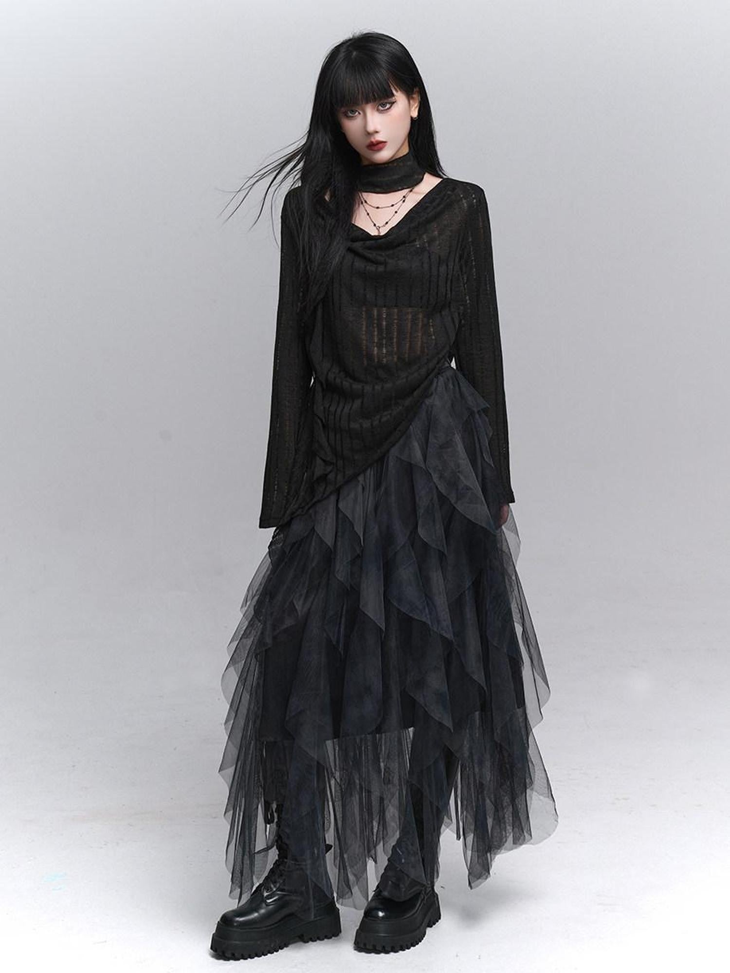 LADYGHOST Scoop Neck Cutout Long Sleeve Women&