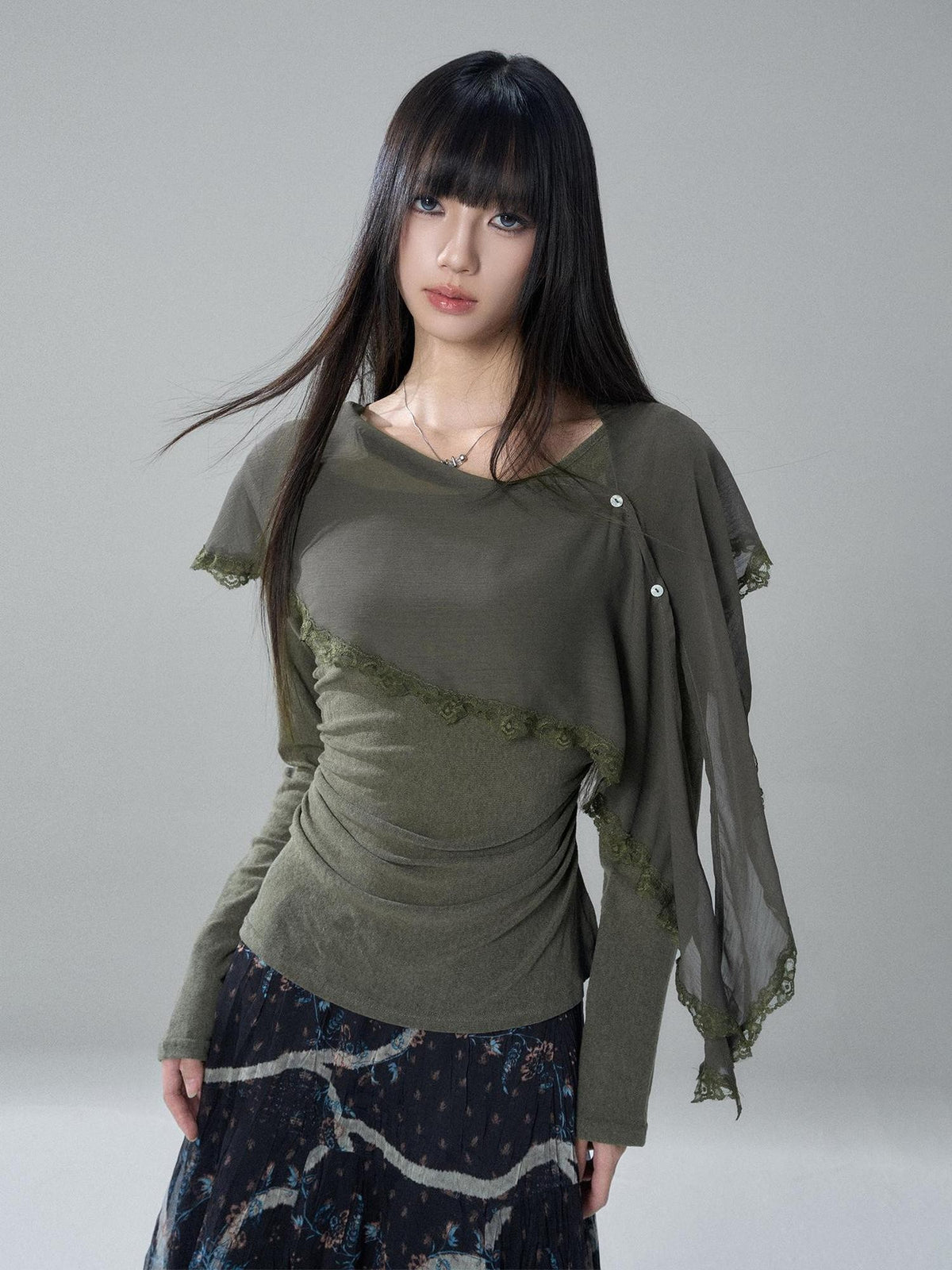 LADYGHOST Sheer Lace Button Capelet Solid Green Women&