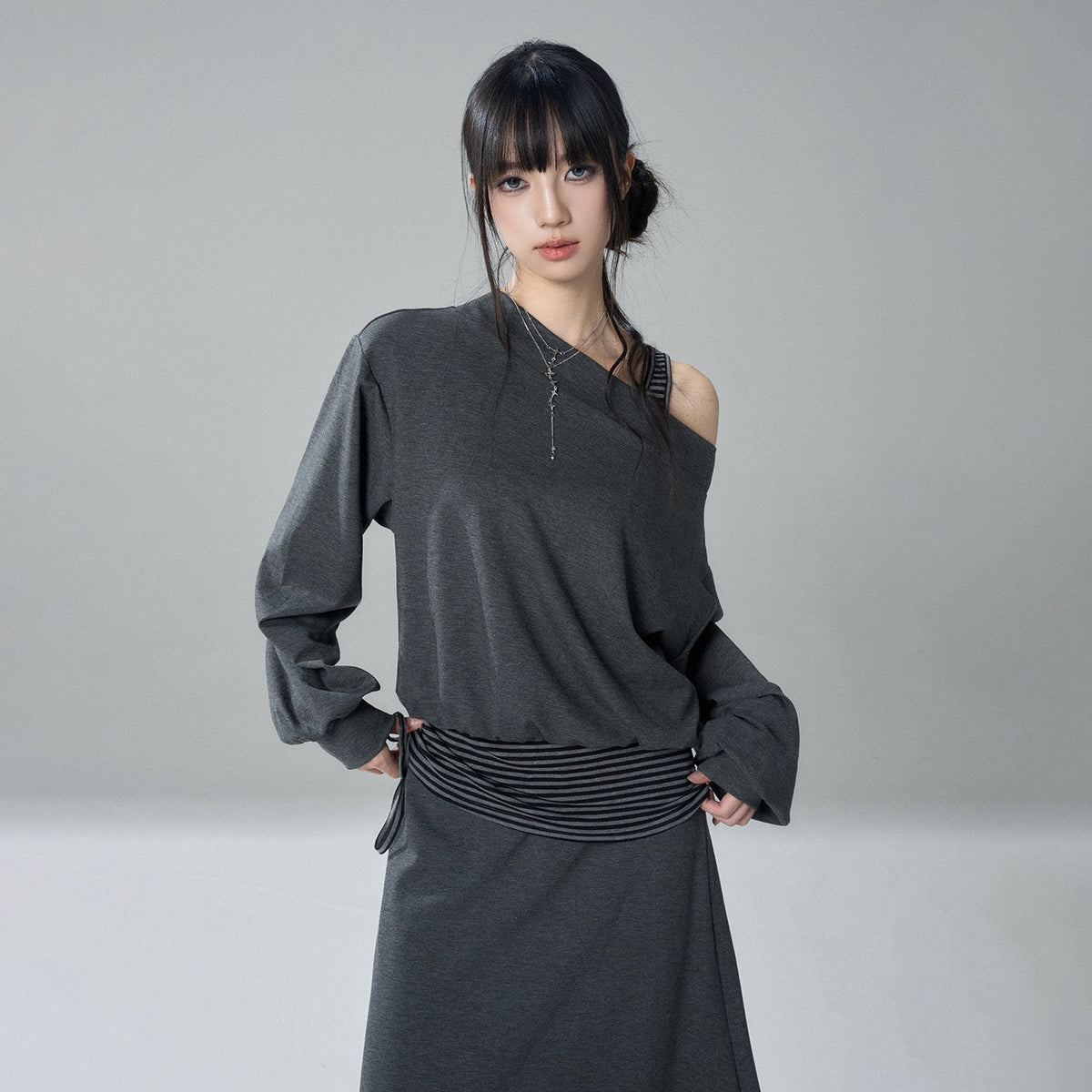 LADYGHOST_Striped_One_Shoulder_High_Waist_Loose_Fit_Women&