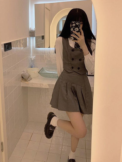 LADYGHOST White Layered Jk Vest And Long Sleeve School Shirt Women&