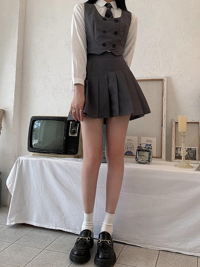 LADYGHOST White Layered Jk Vest And Long Sleeve School Shirt Women&