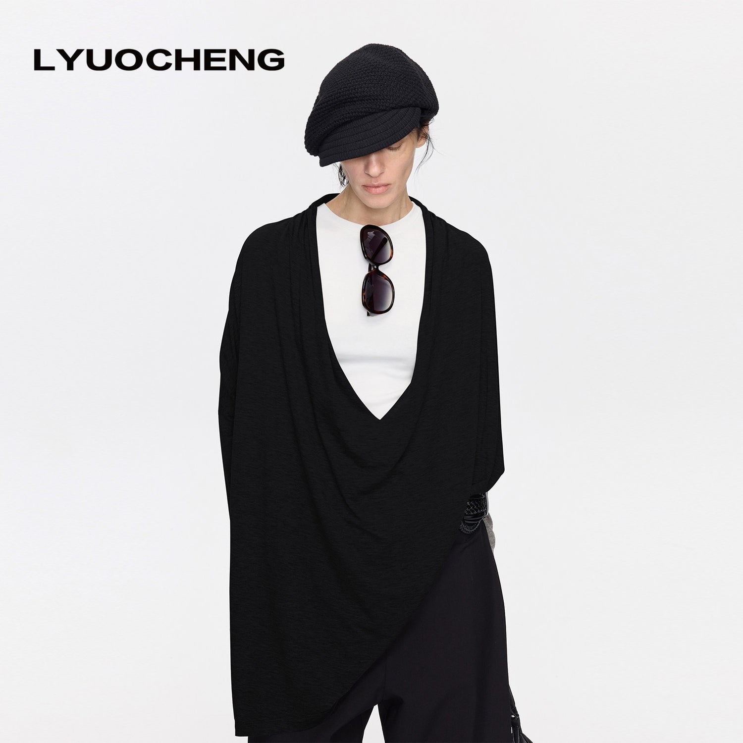 LYUOCHENG_Asymmetric_Draped_V-neck_Shirred_Women&