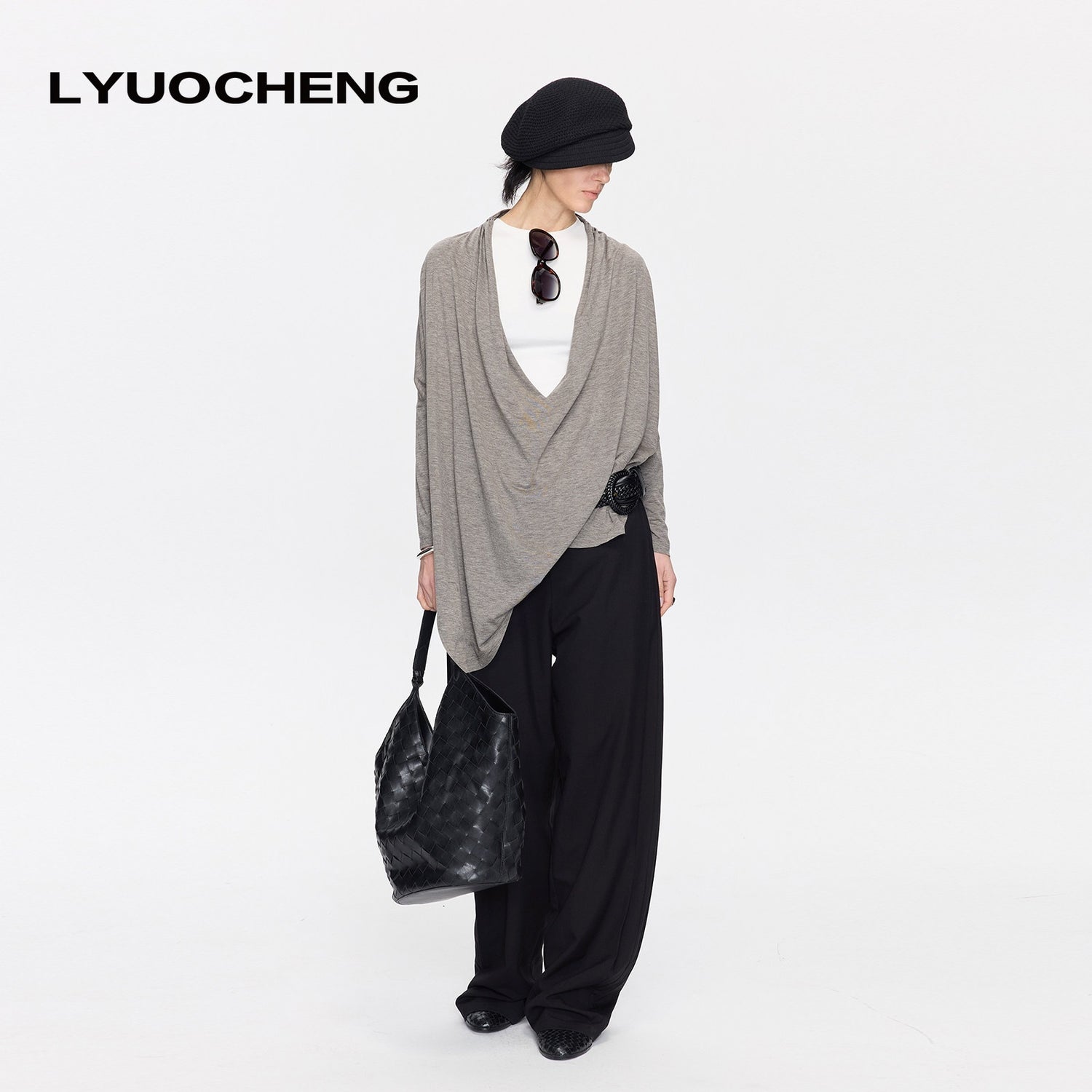 LYUOCHENG_Asymmetric_Draped_V-neck_Shirred_Women&