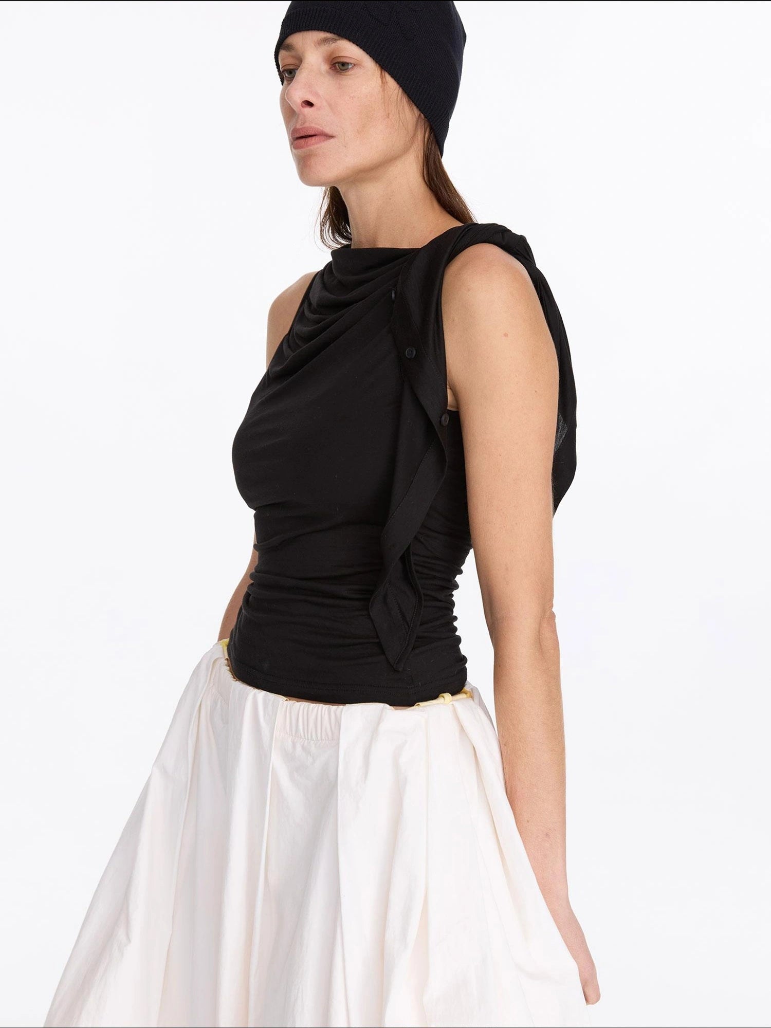 LYUOCHENG Asymmetric Knot Sleeveless Top