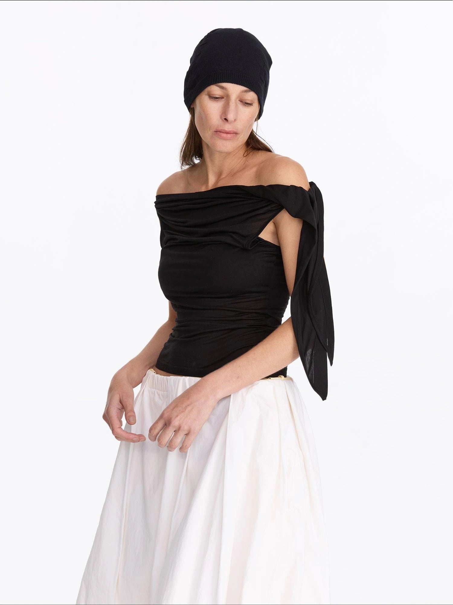 LYUOCHENG Asymmetric Knot Sleeveless Top