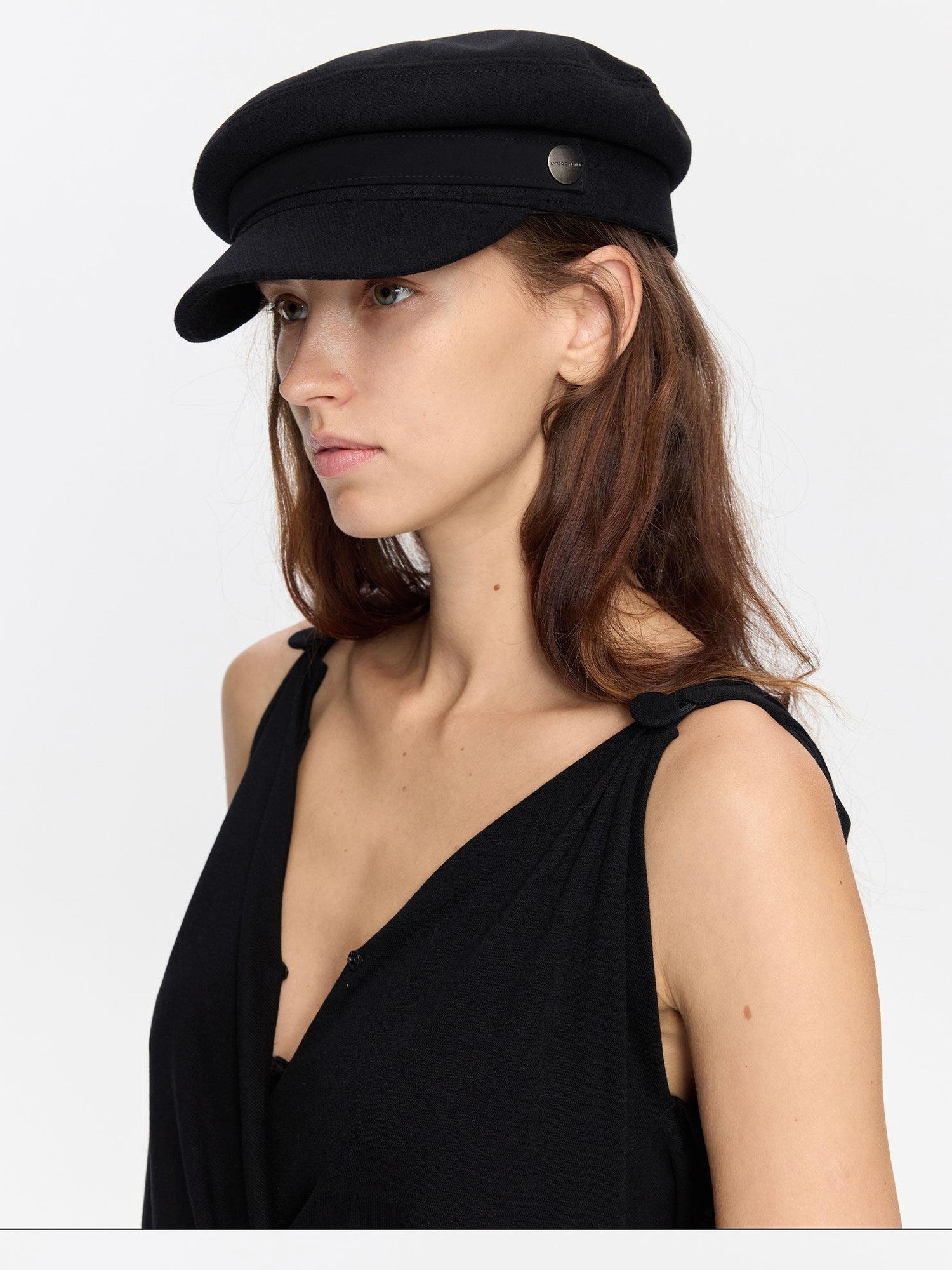 LYUOCHENG Black Adjustable Flat Top Stiff Short Brim Casual Women&