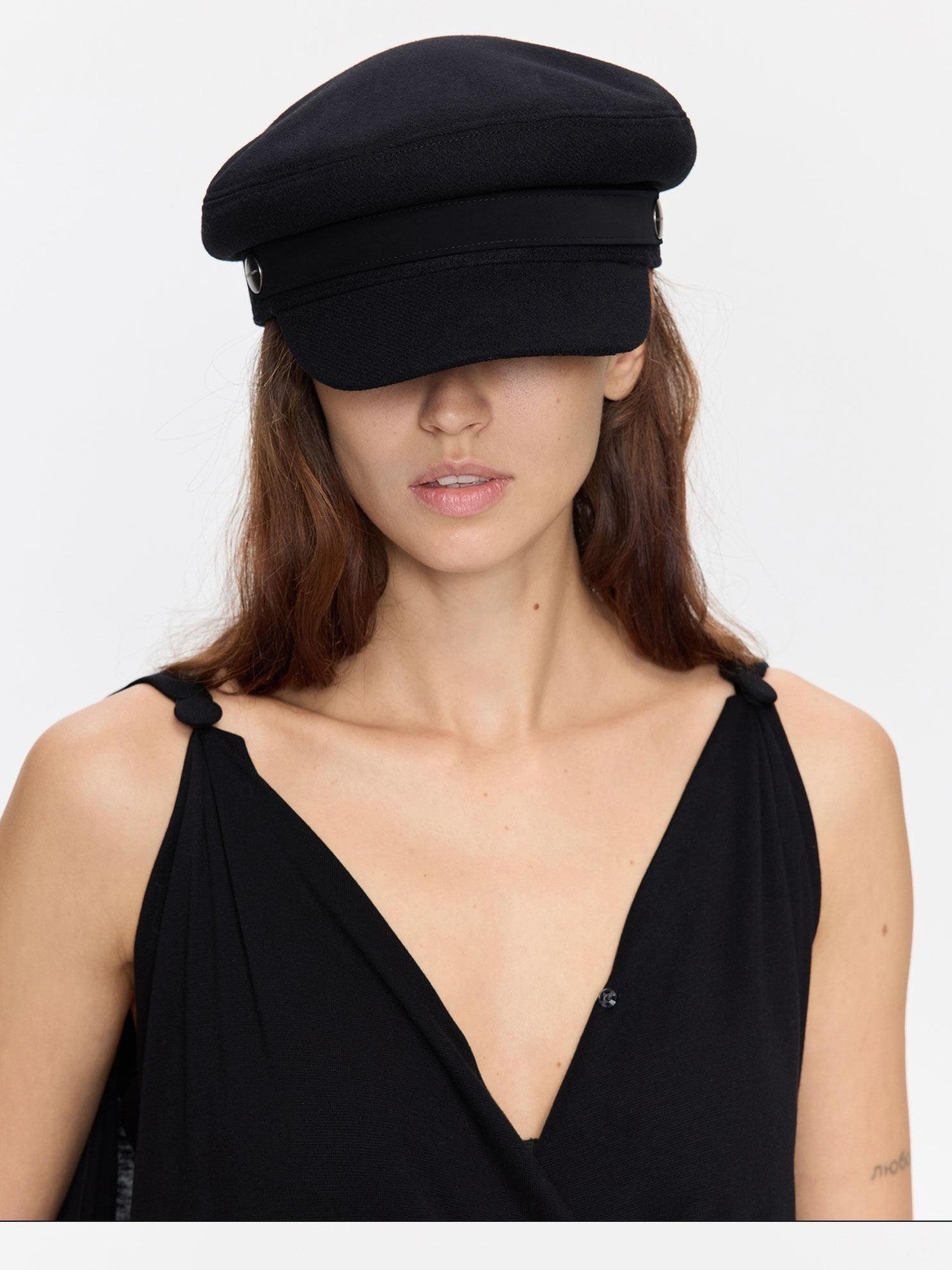 LYUOCHENG Black Adjustable Flat Top Stiff Short Brim Casual Women&