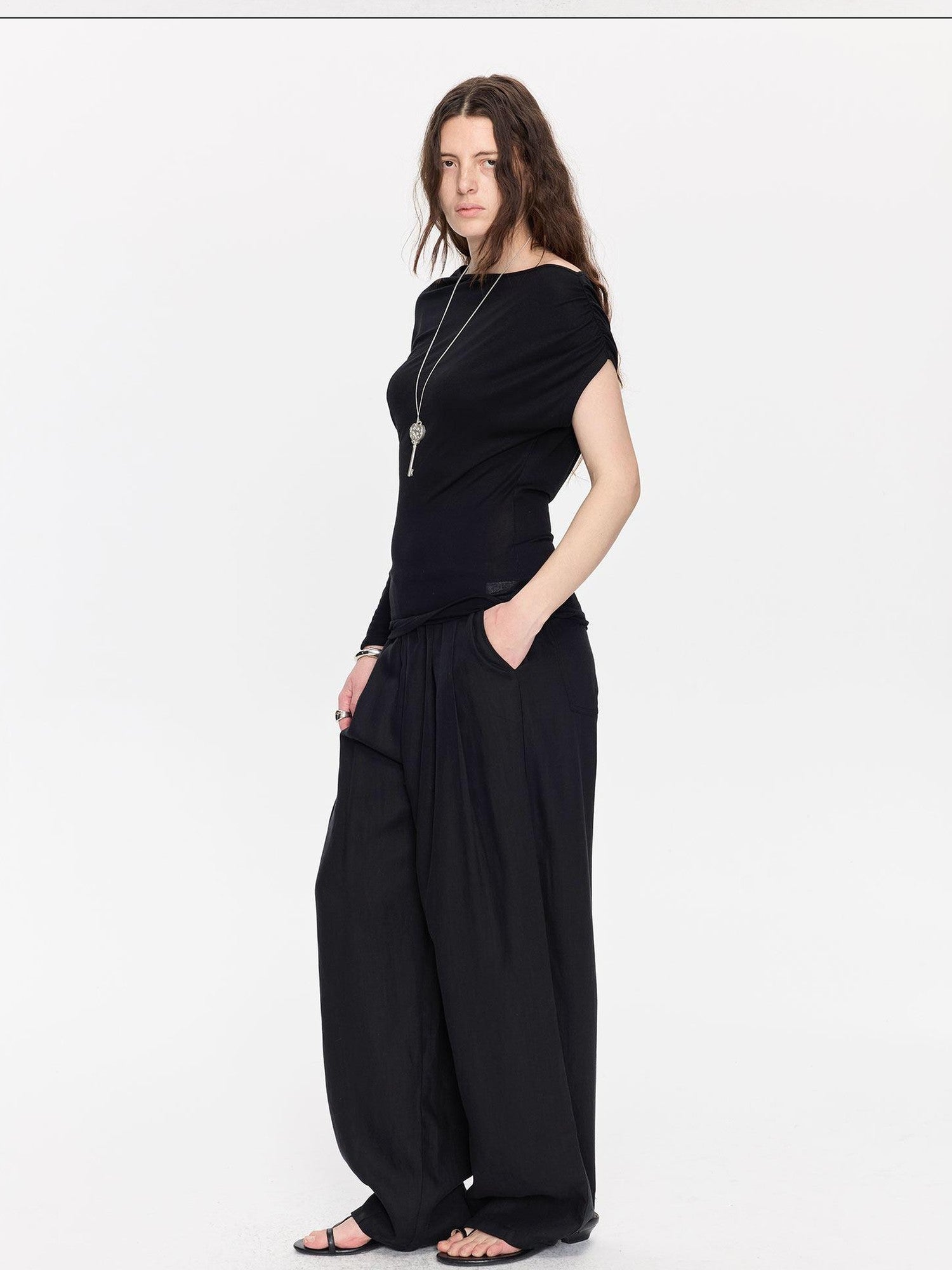 LYUOCHENG Black Asymmetric Shirred Casual Women&