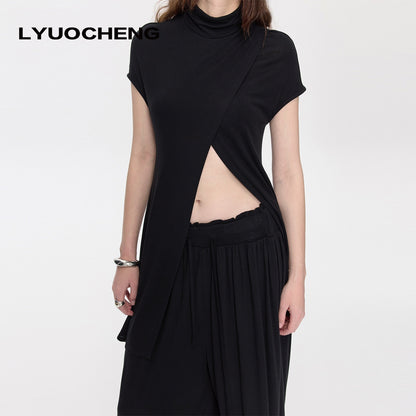 LYUOCHENG_Black_Asymmetric_Slit_Shirred_Cowl_Women&