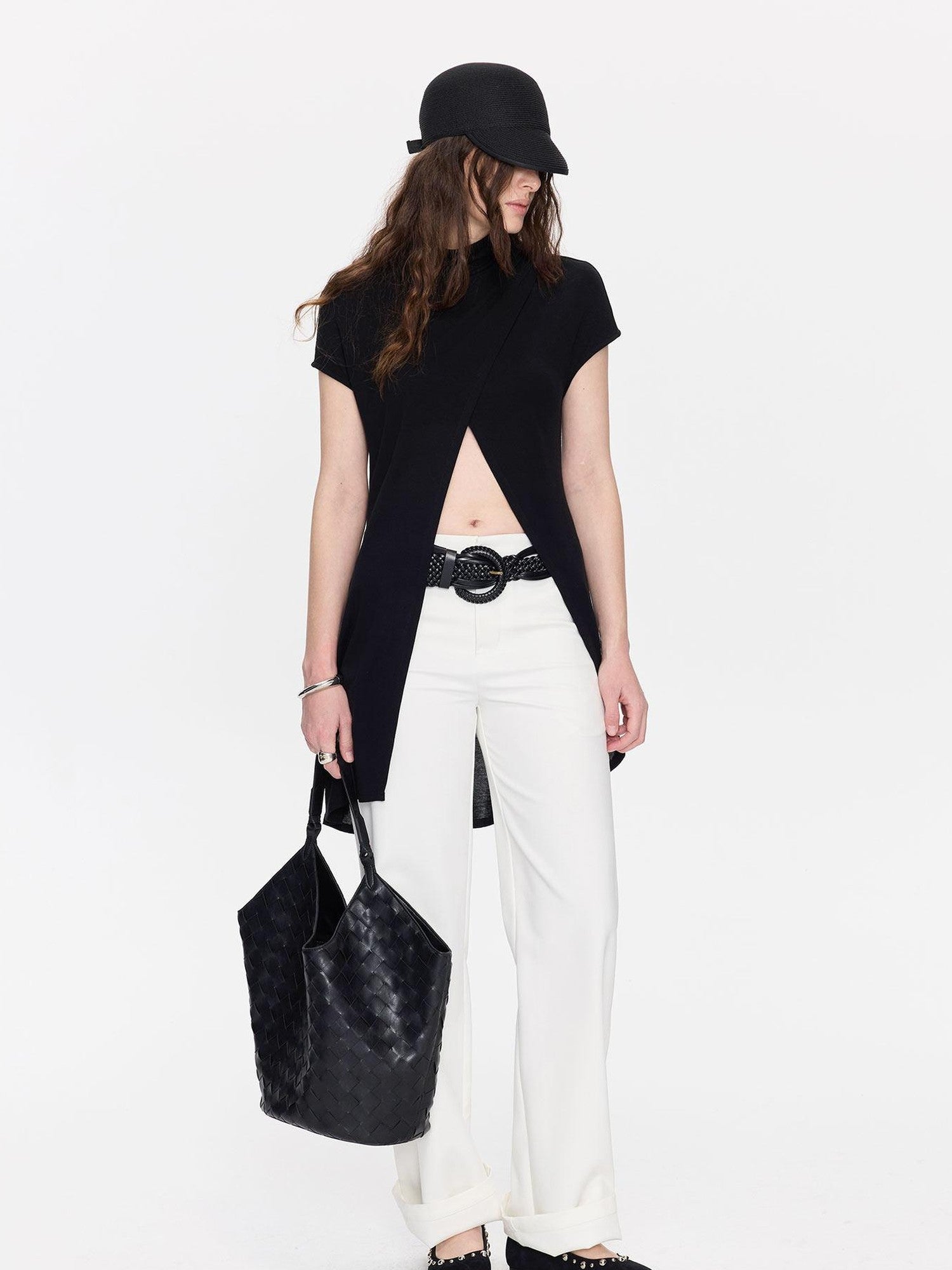 LYUOCHENG Black Asymmetric Slit Shirred Cowl Women&