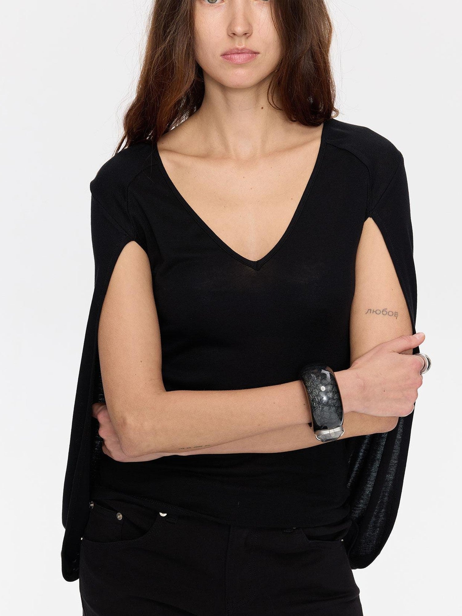 LYUOCHENG Black Cape Minimalist Deep V Women&