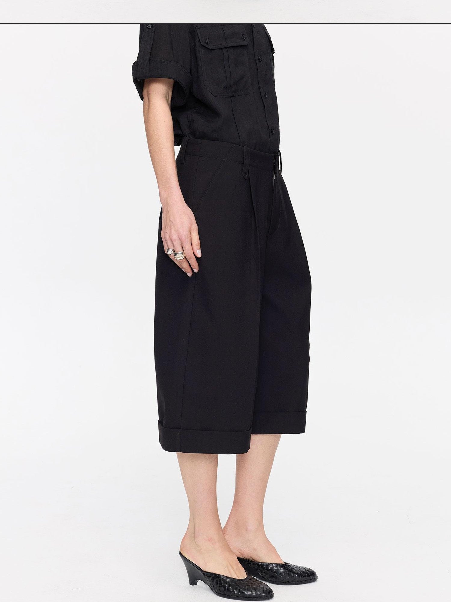 LYUOCHENG Black Classic Casual Cropped Low Rise Women&