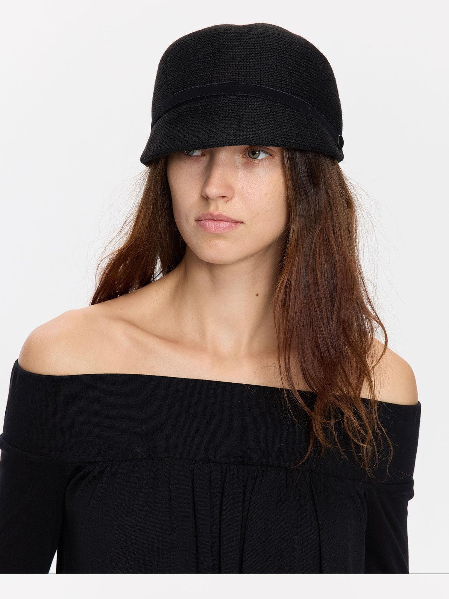 LYUOCHENG Black Knitted Structured Pleated Wide Brim Women&