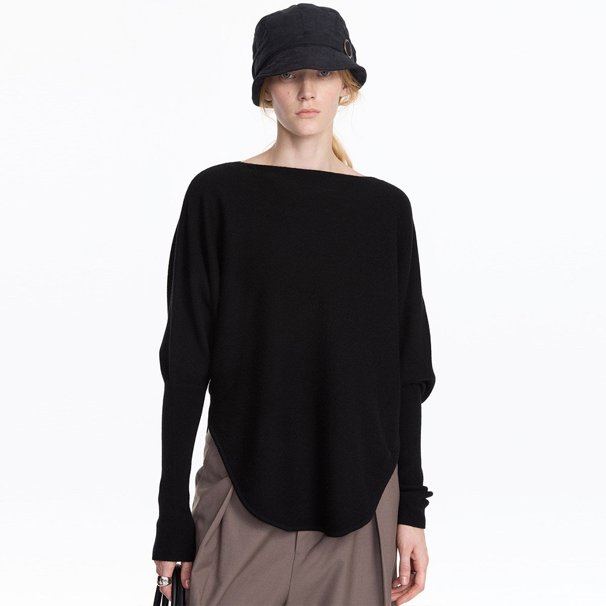 LYUOCHENG_Black_One_Shoulder_Long_Sleeve_Women&