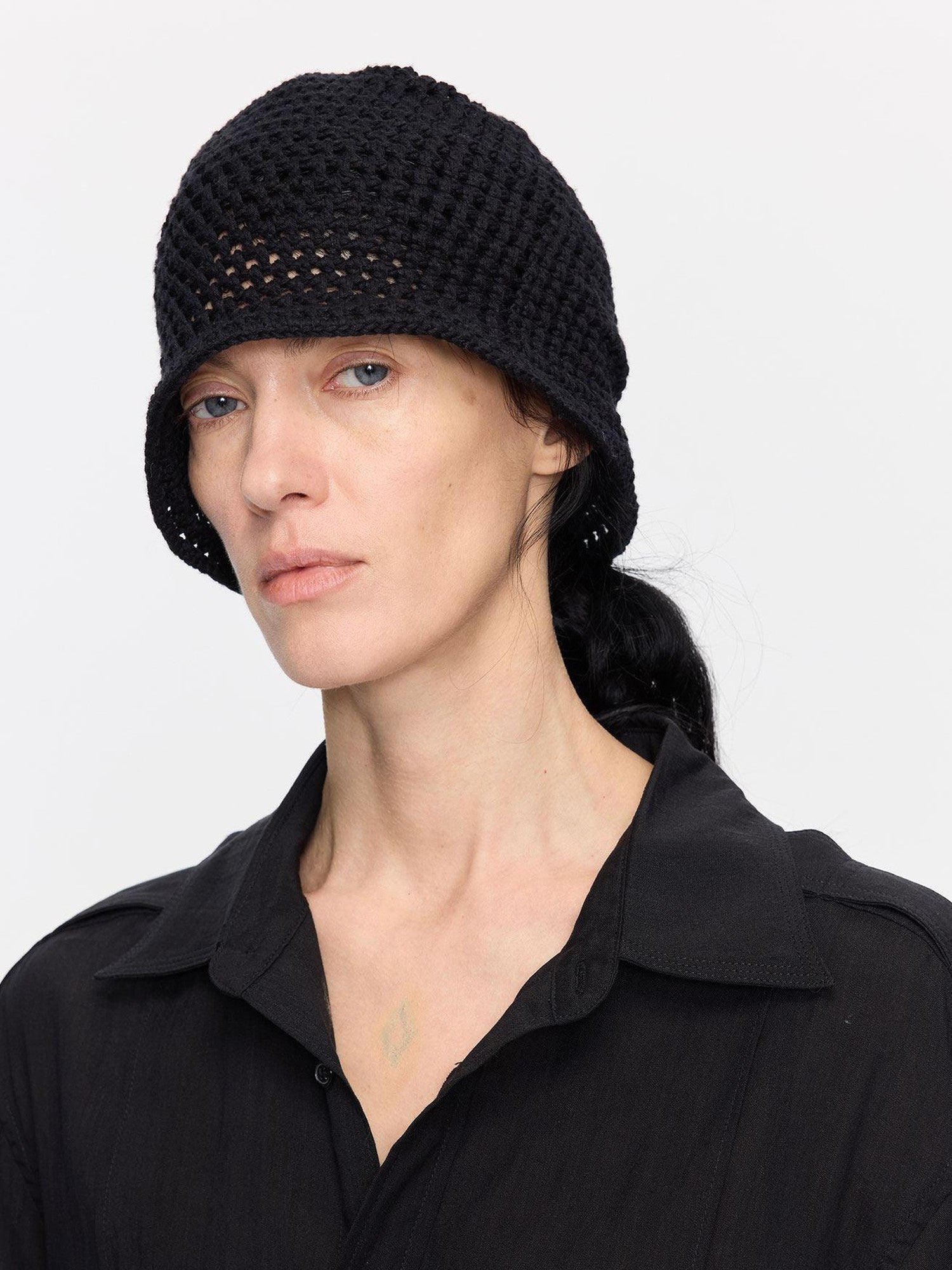 LYUOCHENG Black Openwork Knit Aluminum Wire Breathable Women&
