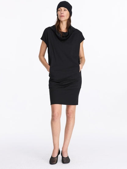 LYUOCHENG Black Scoop Neck H Cut Sleeveless Women&