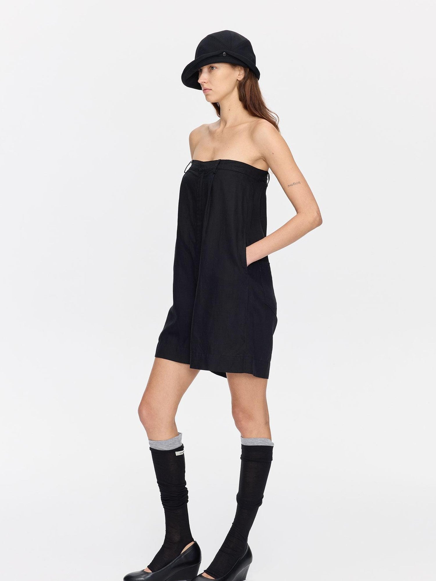LYUOCHENG Black Solid Pocket Low Waist Loose Women&