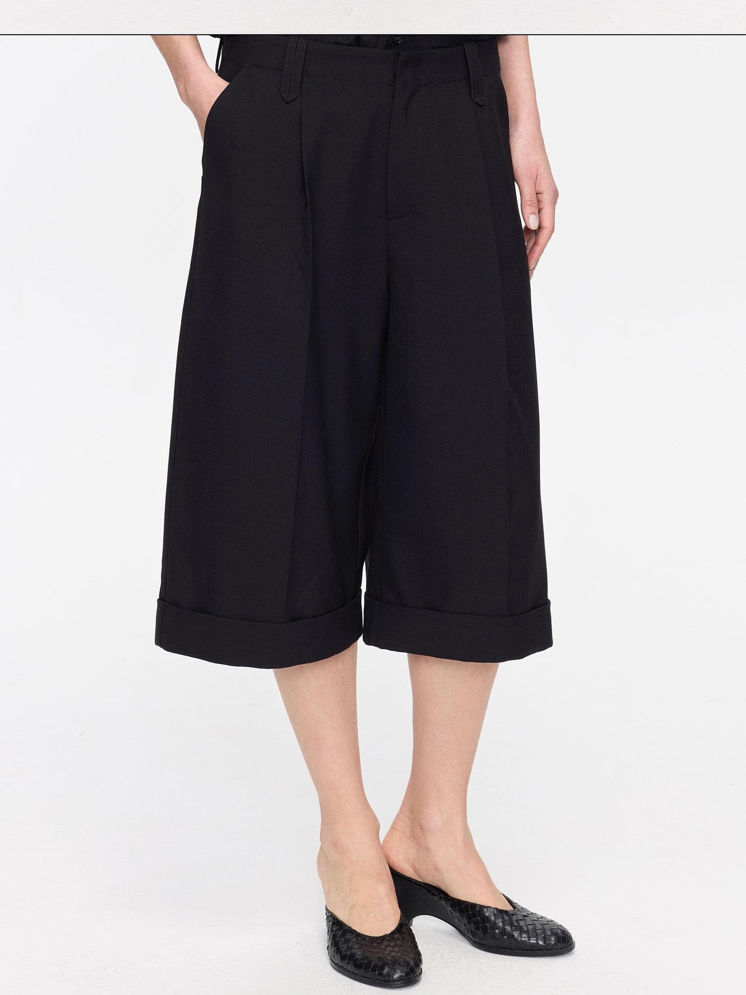 LYUOCHENG Black Woven Pointed Toe Wedge Women&