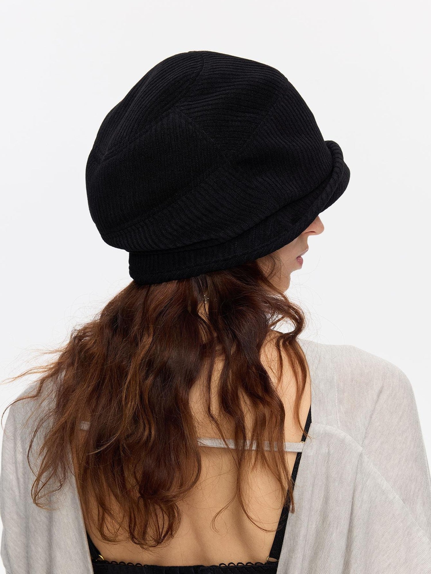 LYUOCHENG Casual Vertical Ribbed Round Top Slouch Beanie Women&